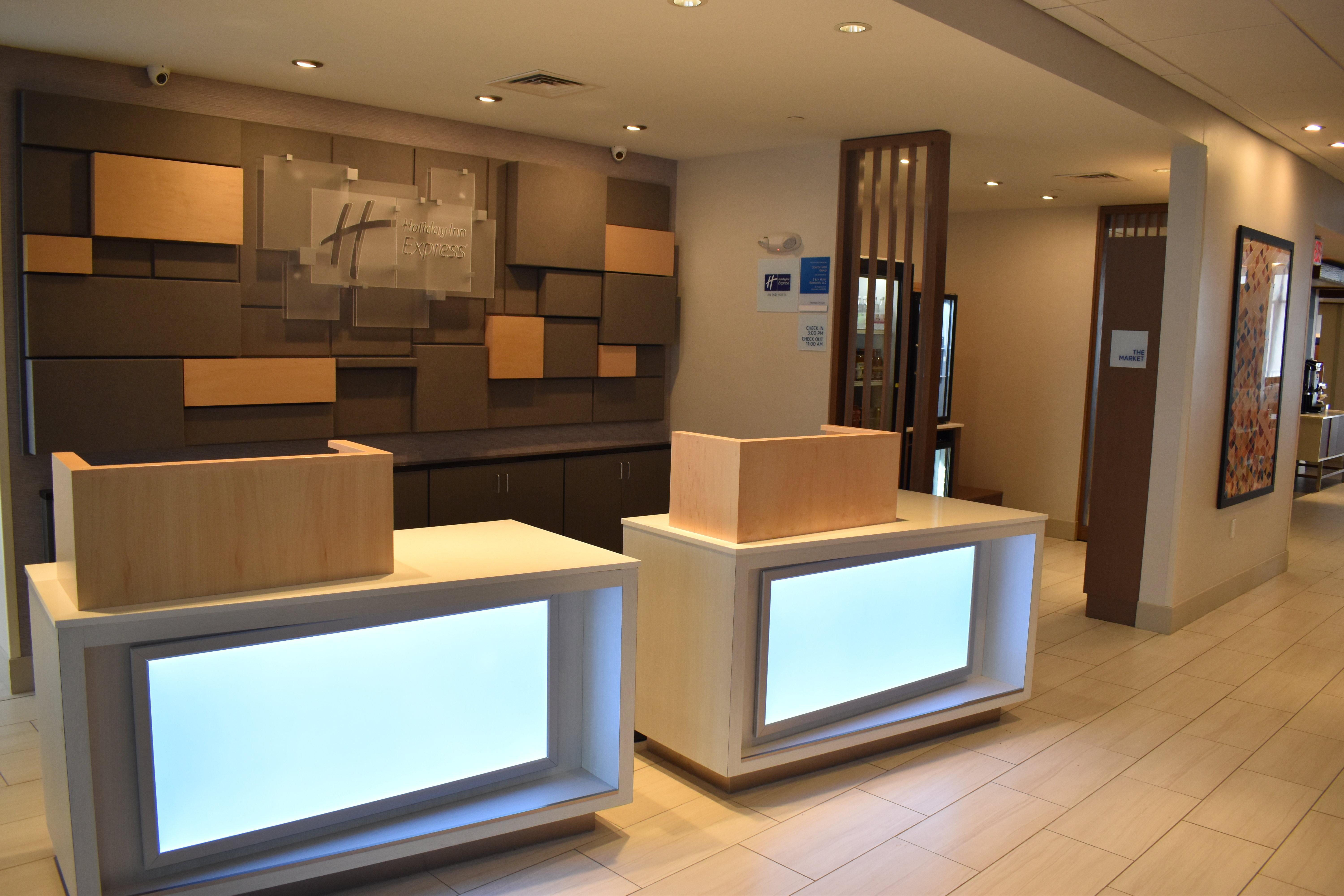 Holiday Inn Express & Suites - Boston South - Randolph By Ihg Exteriér fotografie