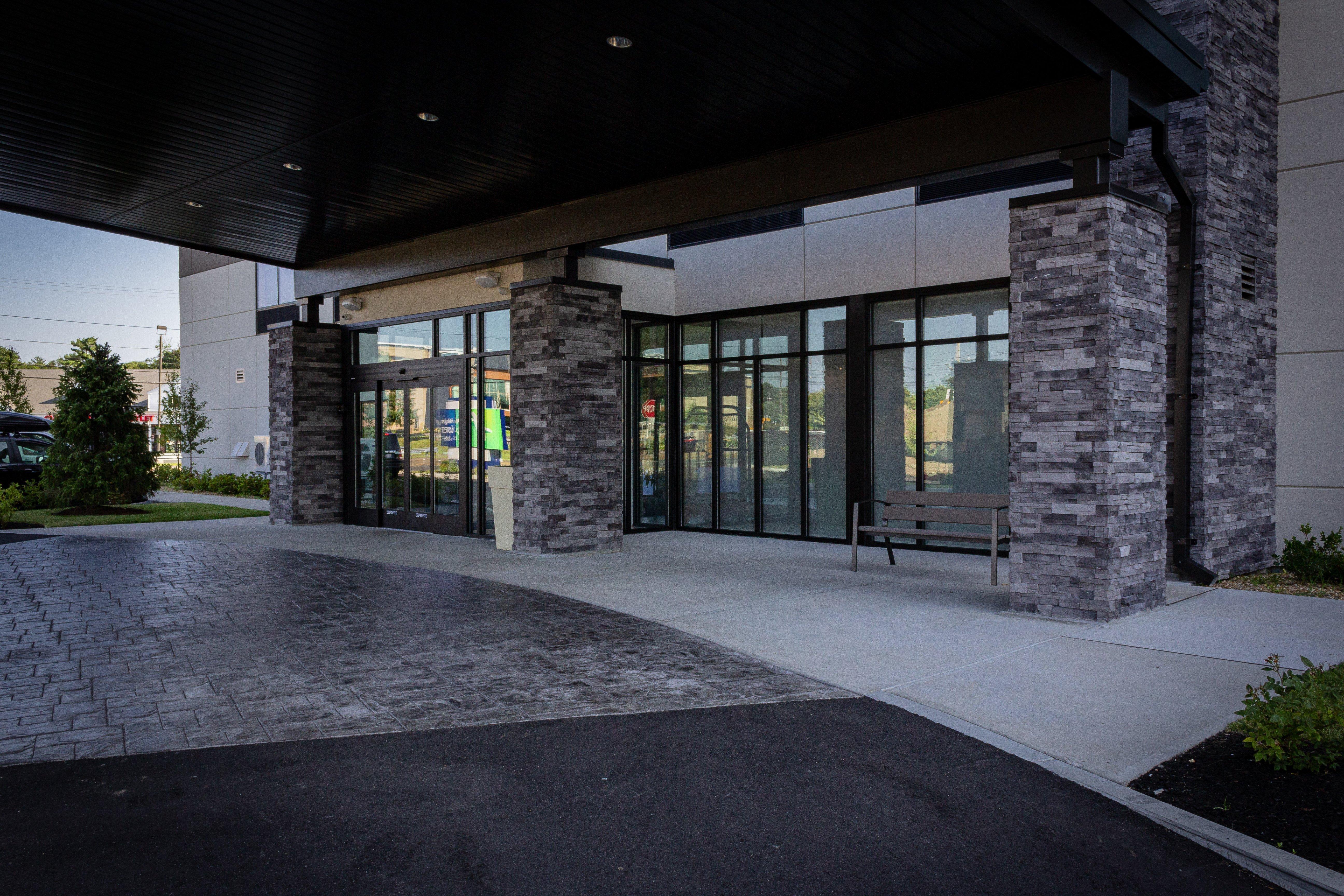 Holiday Inn Express & Suites - Boston South - Randolph By Ihg Exteriér fotografie