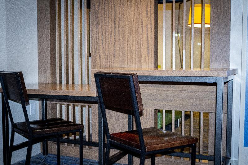 Holiday Inn Express & Suites - Boston South - Randolph By Ihg Exteriér fotografie